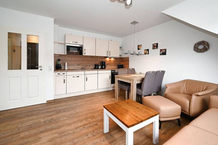 Ferienwohnung für 4 Personen, mit Balkon - 1