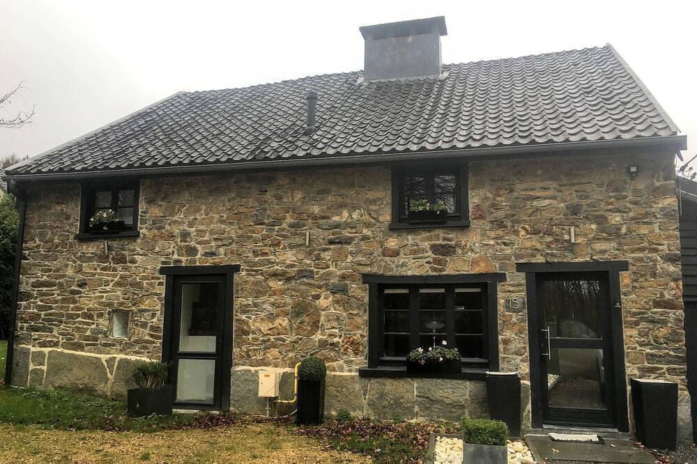 Villa a Jalhay con piscina vicino a Spa in Jalhay, Liegi e dintorni