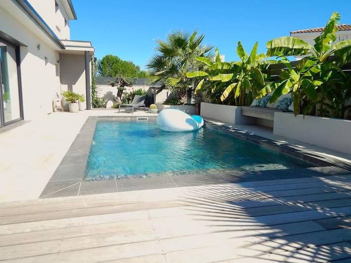 Location de vacances pour 7 personnes, avec piscine et terrasse à Teyran - 2