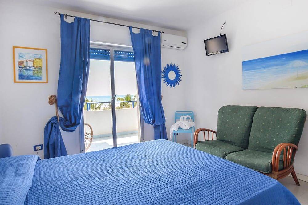 Ganze Wohnung, Lovely apartment in Pozzallo with house sea view in Pozzallo, Ragusa Provinz