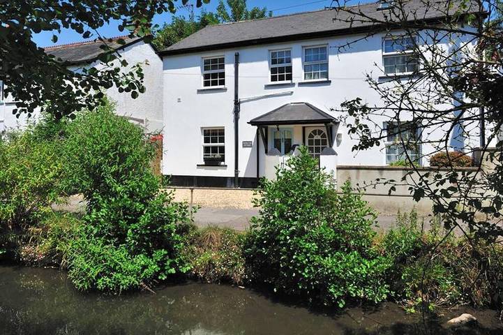 Holiday home for 4 people, with garden, with pets in Dorset