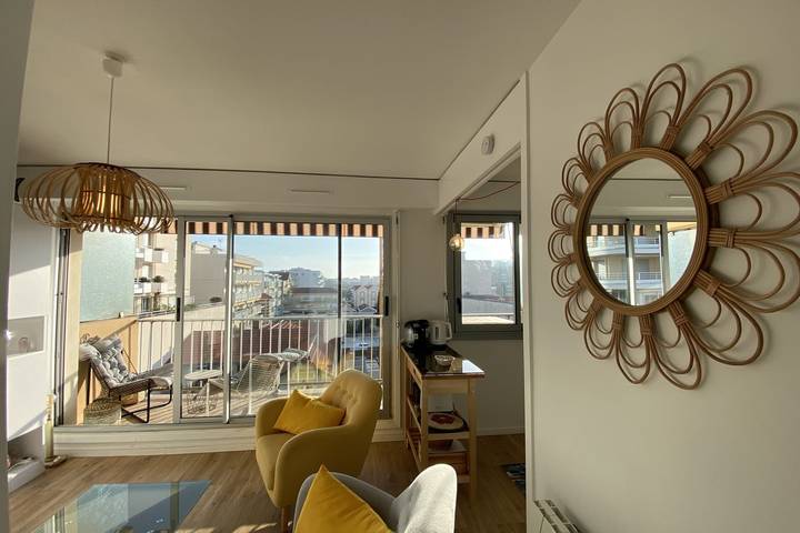 Gîte pour 2 personnes, avec balcon, adapté aux familles dans Pereire - 4