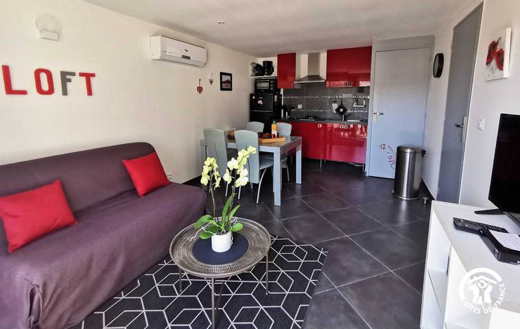 Gîte pour 2 personnes, avec terrasse dans l' Hérault