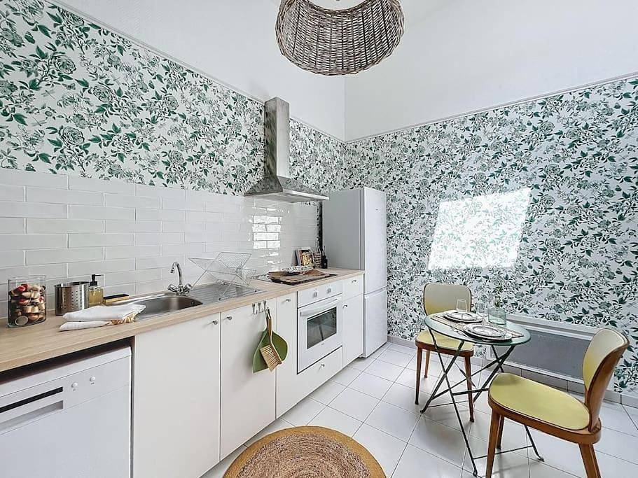 Appartement entier, Two-Bedroom Apartment in Compiègne, Oise