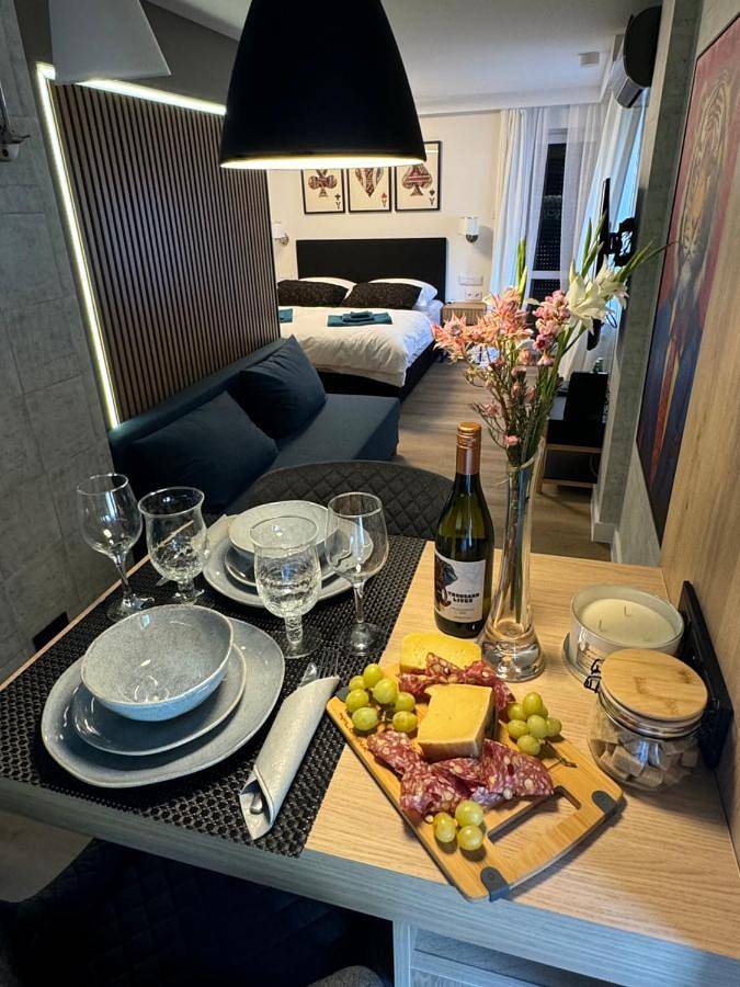 Ferienwohnung für 3 Personen, mit Terrasse und Garten