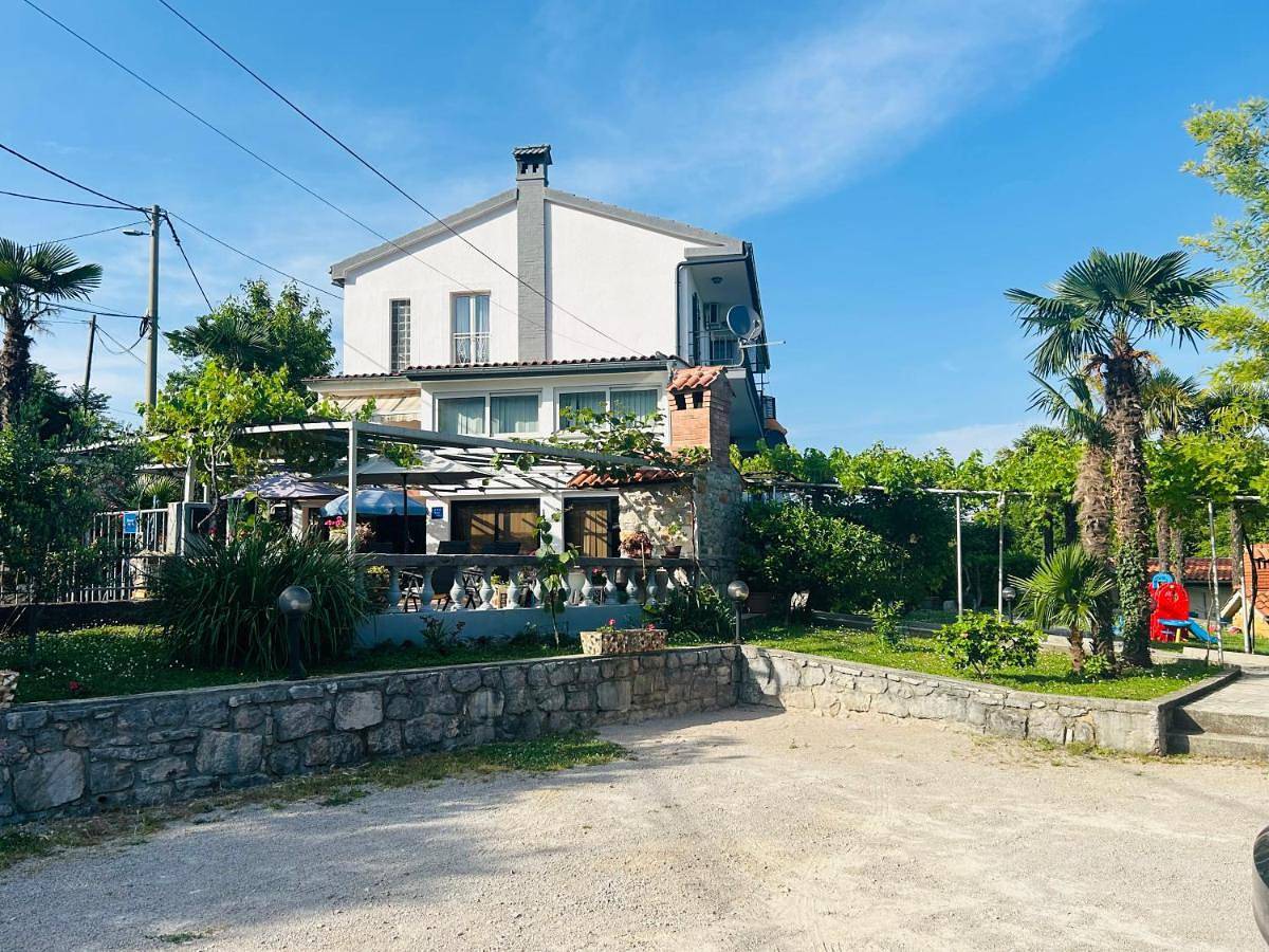 Apartments & Rooms Ribarić in Lovran, Opatija Riviera