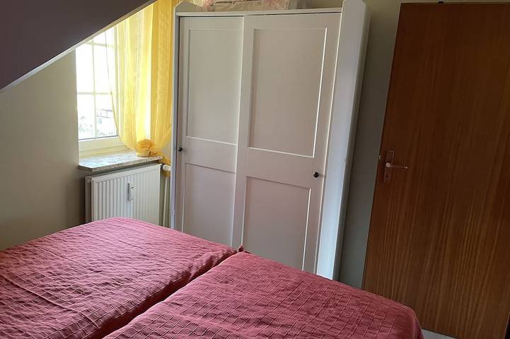 Ganze Wohnung, Strandnahe Ferienwohnung ggü. Mutter-Vater-Kind-Klinik Friedrichskoog‑Spitze in Friedrichskoog-Spitze, Friedrichskoog