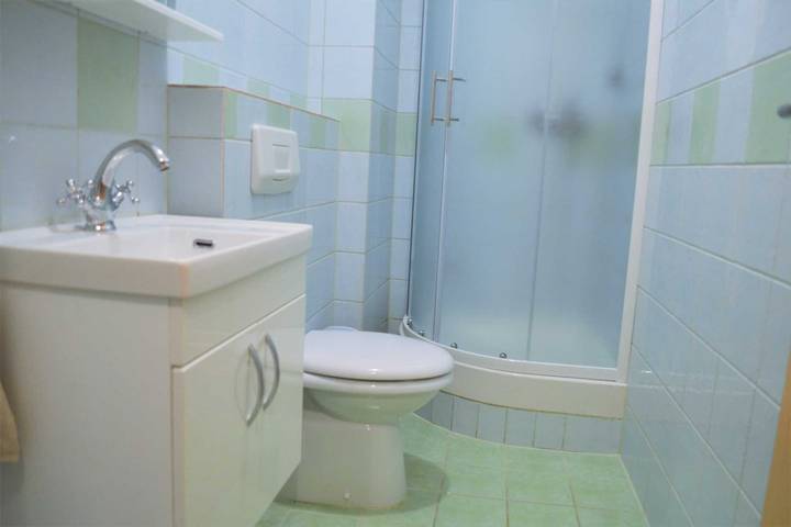 Ganze Wohnung, Peaceful Apartment Daniela with outdoor pool in Beach for dogs (Srima), Srima