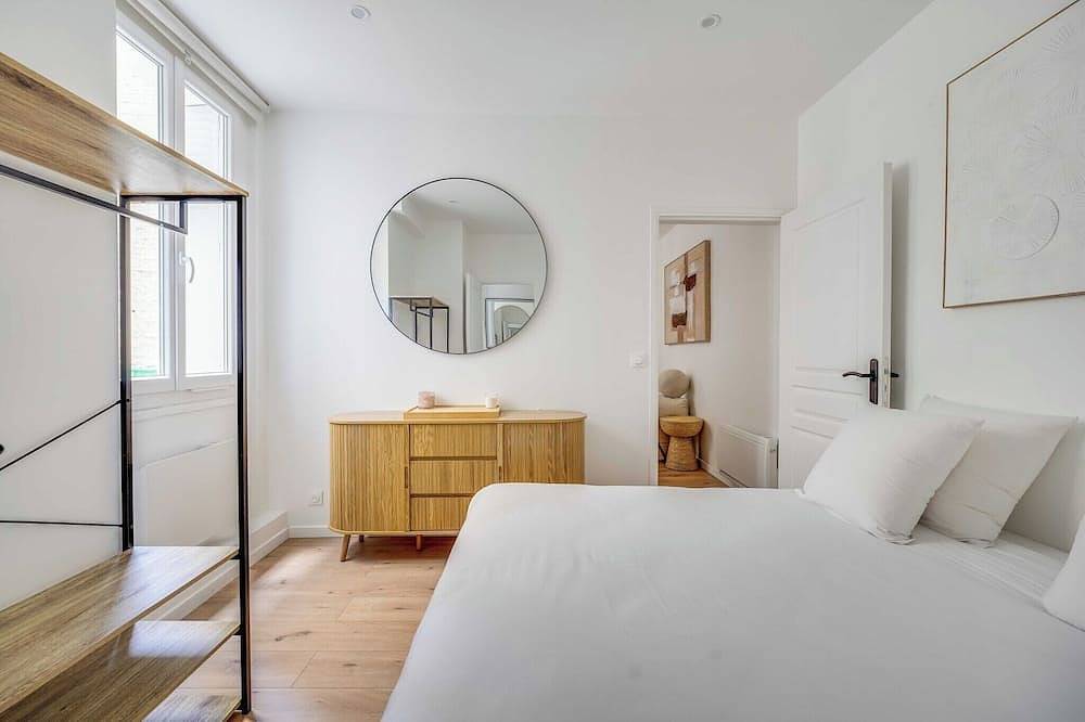 Ganze Wohnung, Modernes Apartment mit 1 Schlafzimmer und 4 Bädern - Levallois in Levallois-Perret, Hauts-de-Seine