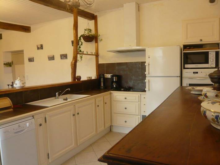 Gîte pour 8 personnes, avec jardin et terrasse dans les Hautes-Pyrénées - 4