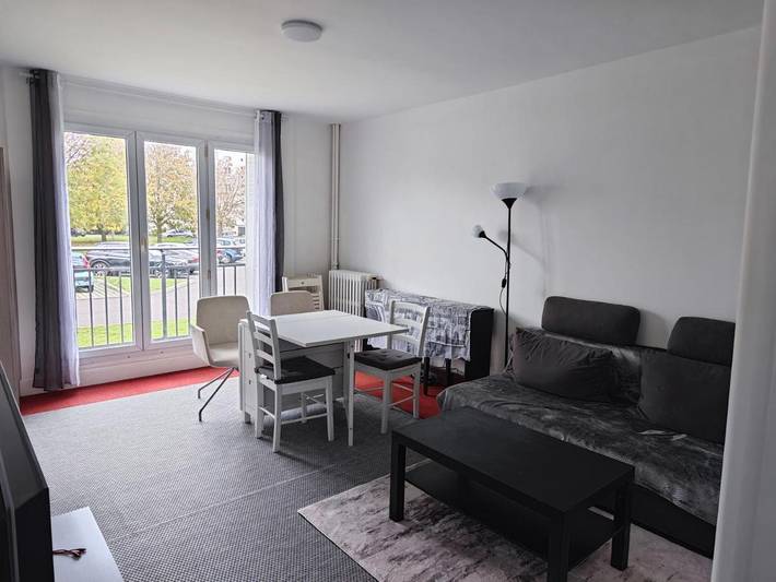 Appartement de vacances pour 4 personnes, avec Terrasse ainsi que Jardin et Vue