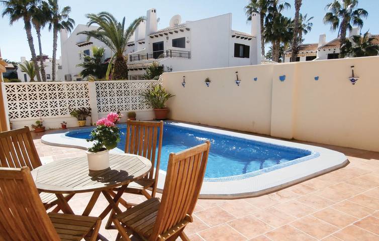 Location de vacances pour 6 personnes, avec terrasse dans Costa Orihuela - 4