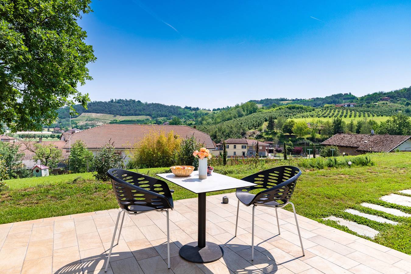 Tid House B&B - Camera Acero + Quercia in Costigliole d'Asti, Langhe