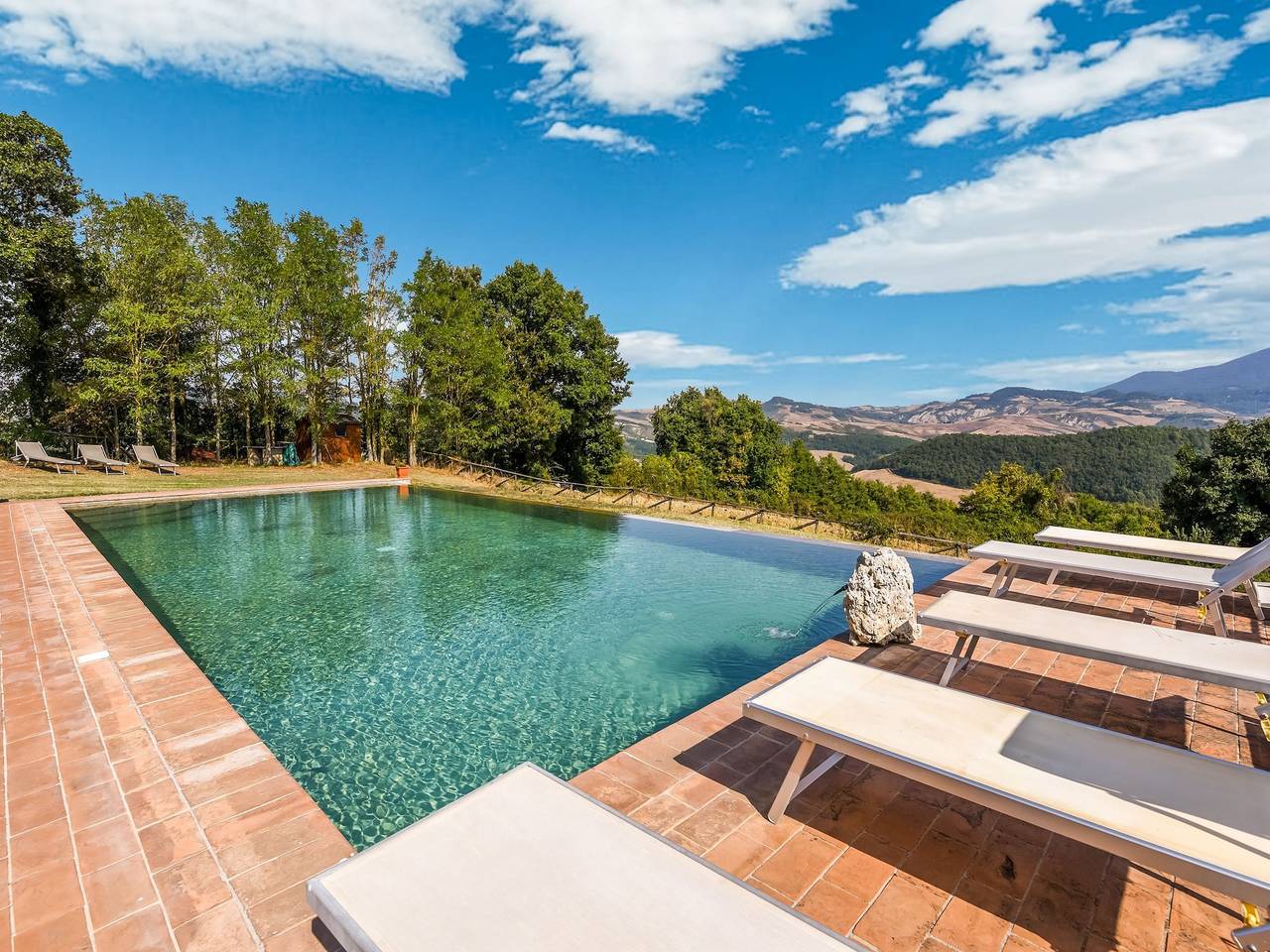 Moderna casa vacanze a Celle Sul Rigo con piscina in San Casciano dei Bagni, Siena e dintorni