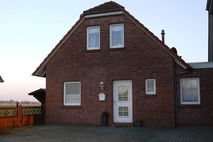 Ferienhaus für 5 Personen, mit Garten und Terrasse in Dornum