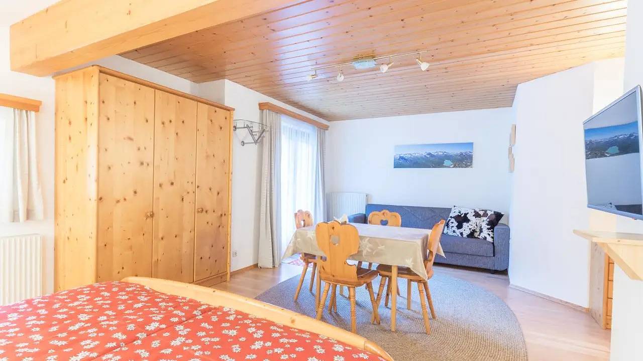 Ganze Ferienwohnung, Ferienwohnung für 8 Personen (100 m²) in Tschagguns in Tschagguns, Schruns-Tschagguns