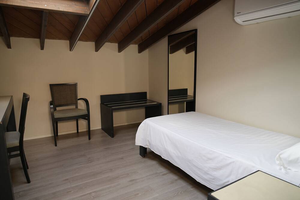 Viscuso House At Castle No. 2 in Aci Castello (Borgo), Aci Castello