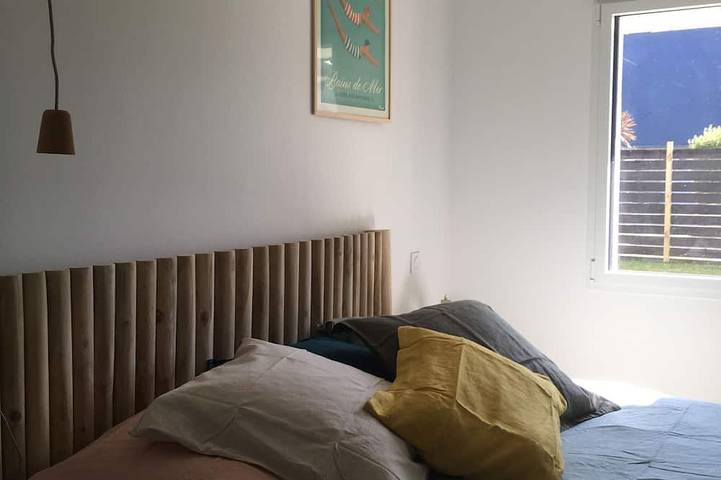 Location de vacances pour 6 personnes, avec jardin et terrasse, animaux acceptés dans Plage Pors Carn - 2