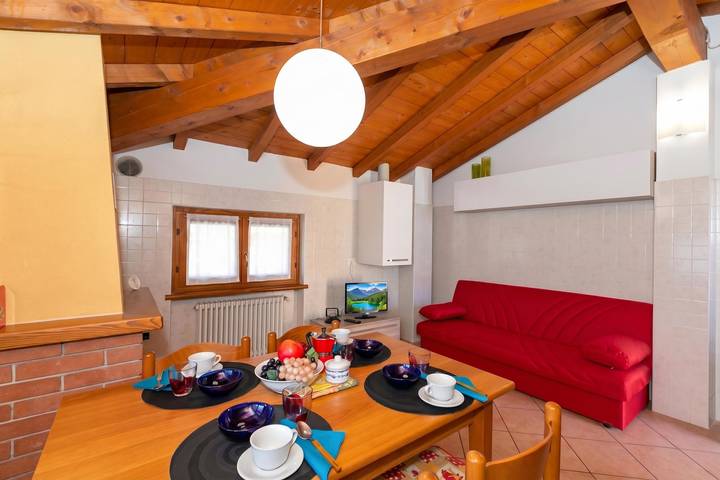 Ferienwohnung für 5 Personen, mit Kinderpool und Seeblick in Italien - 4