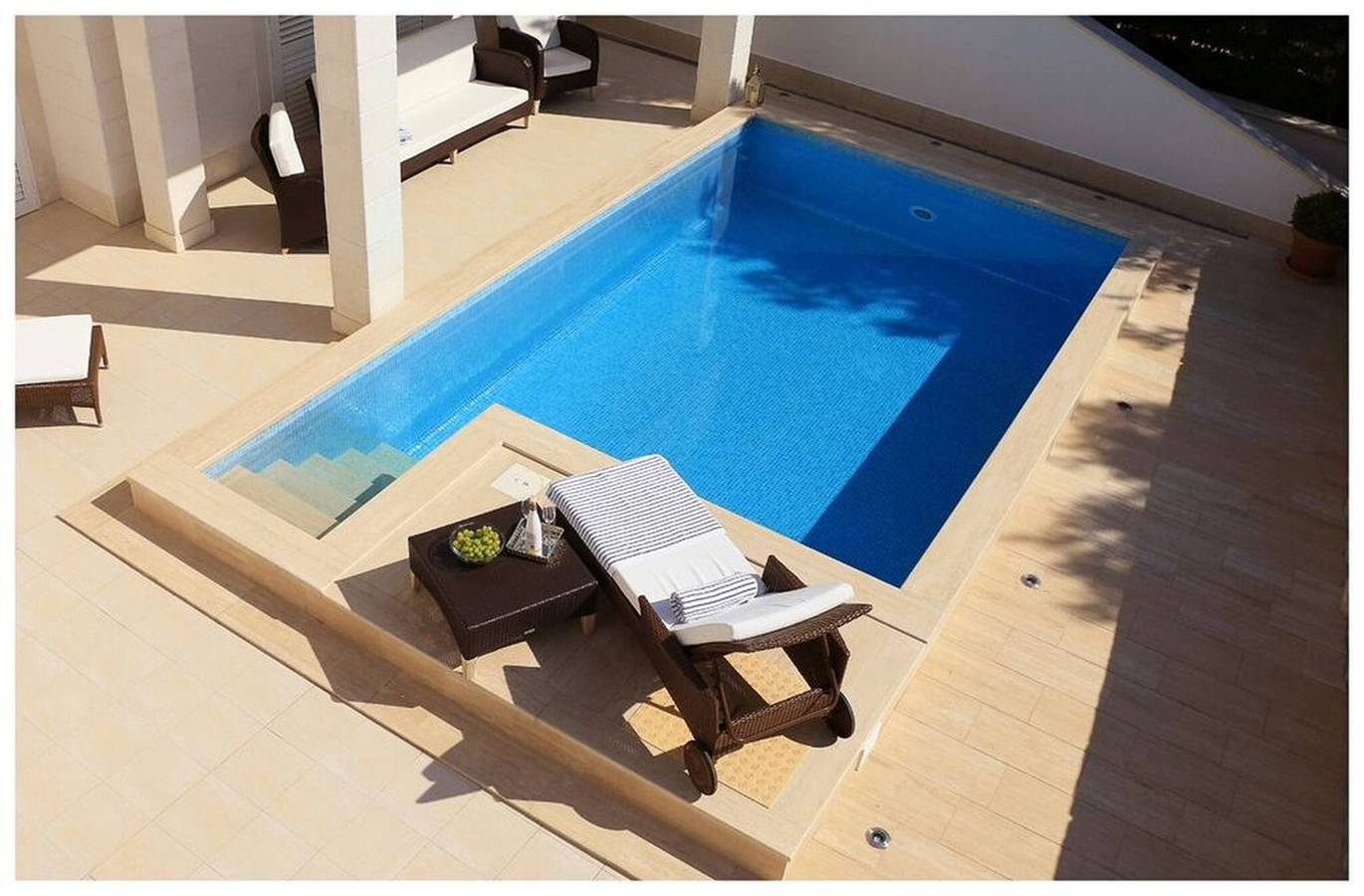 Luxury Beachfront Villa Primosten Oasis with Pool in Primošten, Żupania szybenicko-knińska
