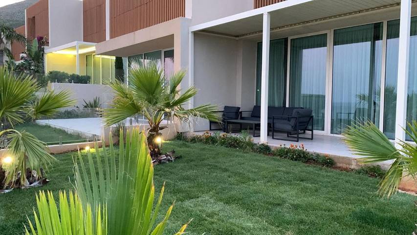 Location de vacances pour 5 personnes, avec vue et balcon à Himarë - 2