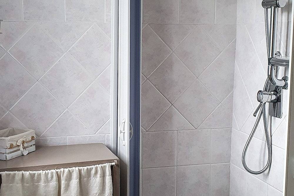 The Lover House - A Charming Retreat Between Nature and Relaxation in Terni, Terni Province