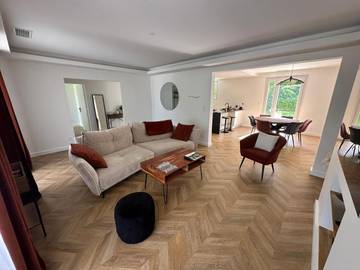 Cottage pour 5 personnes, avec jardin et terrasse, animaux acceptés à Coulounieix-Chamiers