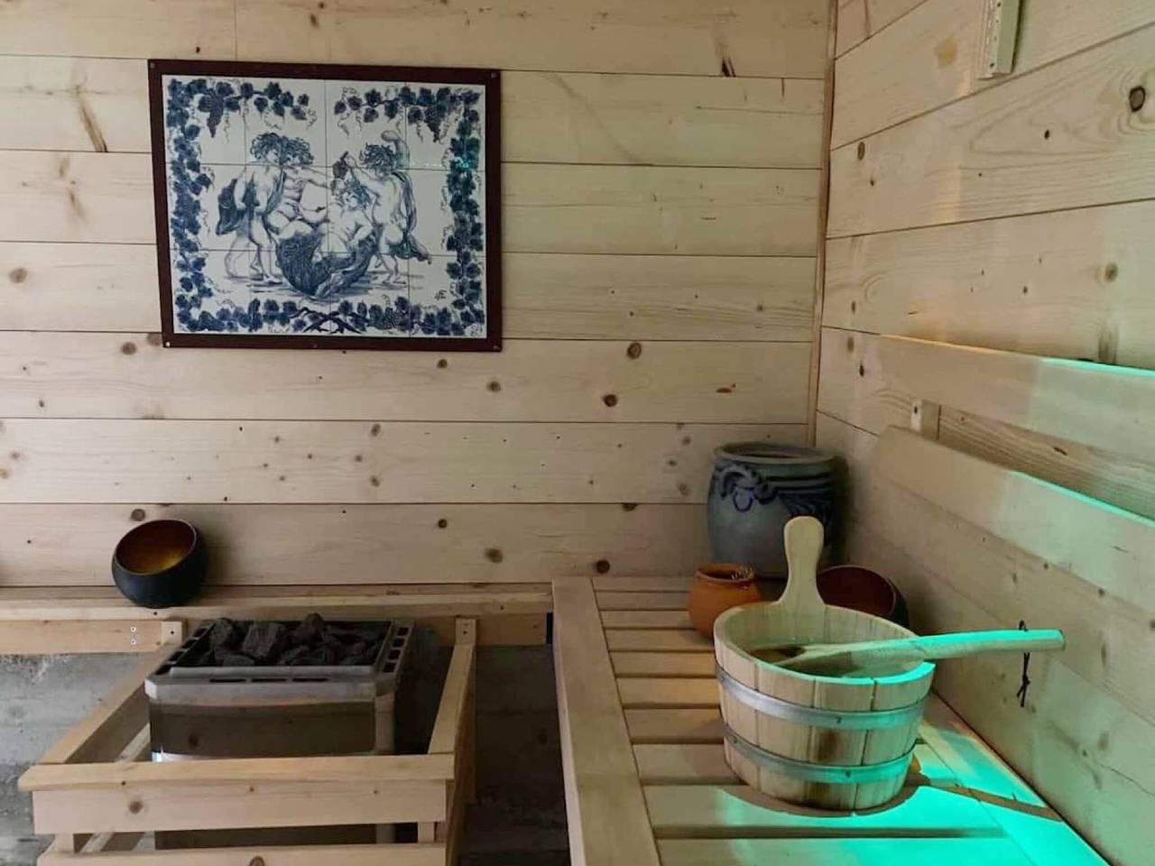Apartamento entero, Chalet en Rossinière con Sauna y Vista Montaña in Les Moulin - Château - d' Oex, Château-d' Œx
