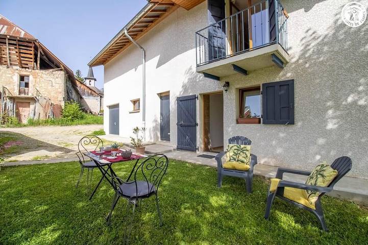 Location de vacances pour 3 personnes, avec jardin et balcon dans Curienne - 4