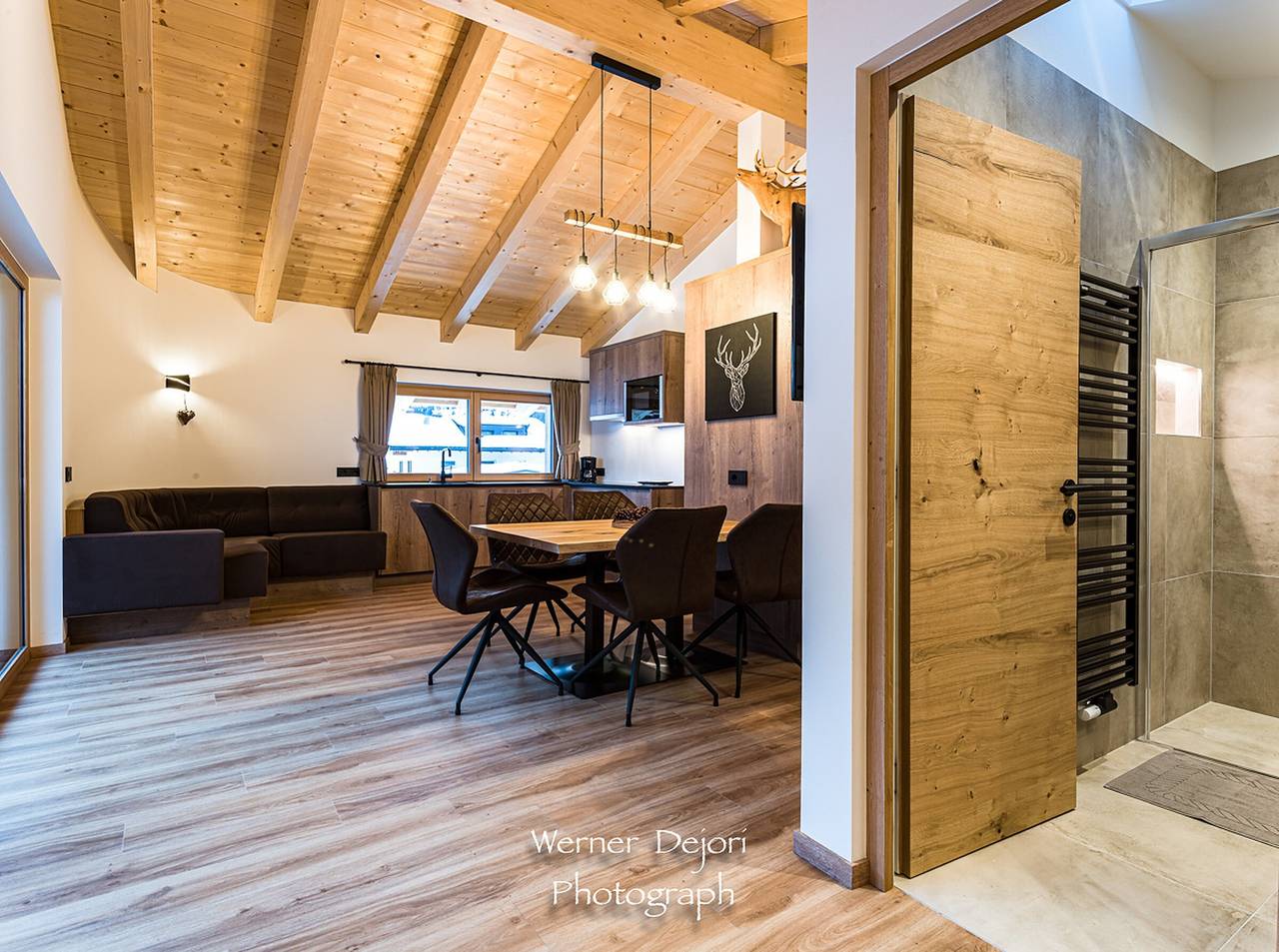Ganze Wohnung, Ferienwohnung "Piciulei Pitl" mit Bergblick, Garten und Wlan in Wolkenstein, Dolomiti Superski