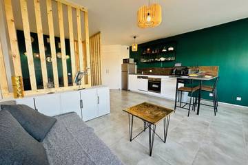 Gîte pour 2 personnes, avec terrasse dans Plage Rive Droite