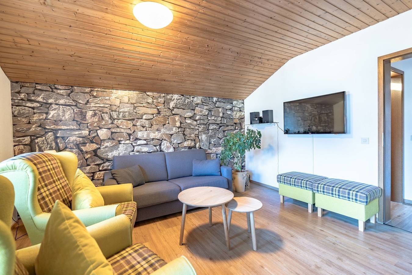 Ganze Ferienwohnung, Haus Bollwein Whg. 4 in Jauchen, Oberstdorf