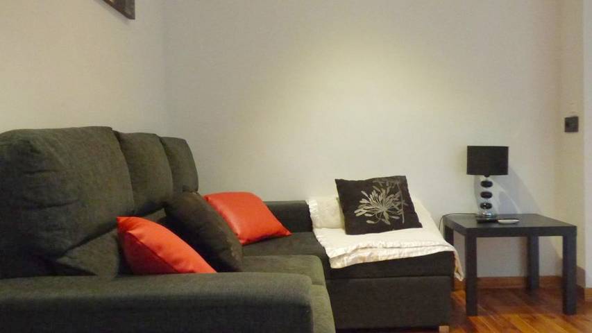 Gîte pour 6 personnes, avec vue et terrasse à Rialp - 4