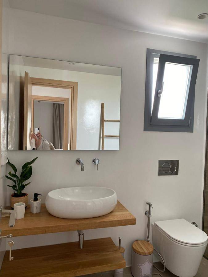 Gîte pour 5 personnes, avec jardin ainsi que jacuzzi et piscine dans Agia Anna - 3