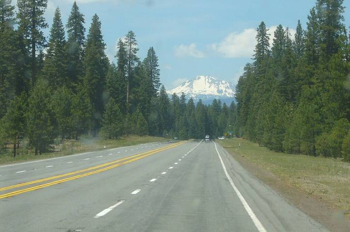 Log cabin for 9 people, with balcony in Lake Almanor