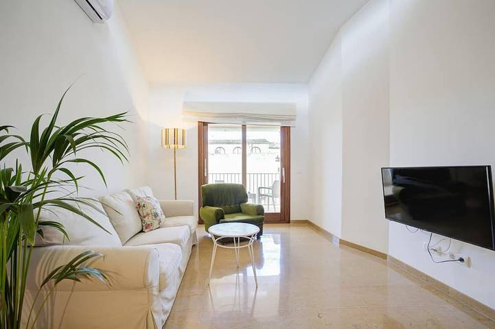 Apartamento de vacaciones para 4 personas, con terraza y jardín - 1