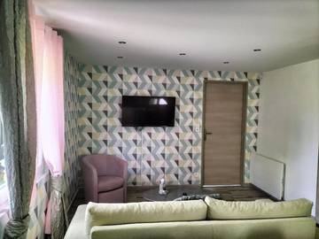 Location de vacances pour 6 personnes, avec terrasse et jardin à Saint-Gervais-en-Belin