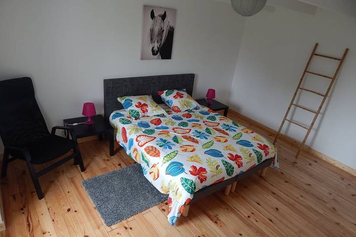 Location de vacances pour 8 personnes, avec jardin et terrasse à Lanvéoc - 4