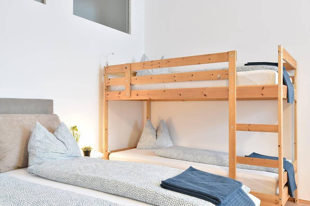 Geheel appartement, Super central city appartement with free parking in Innsbruck, Regio Innsbruck