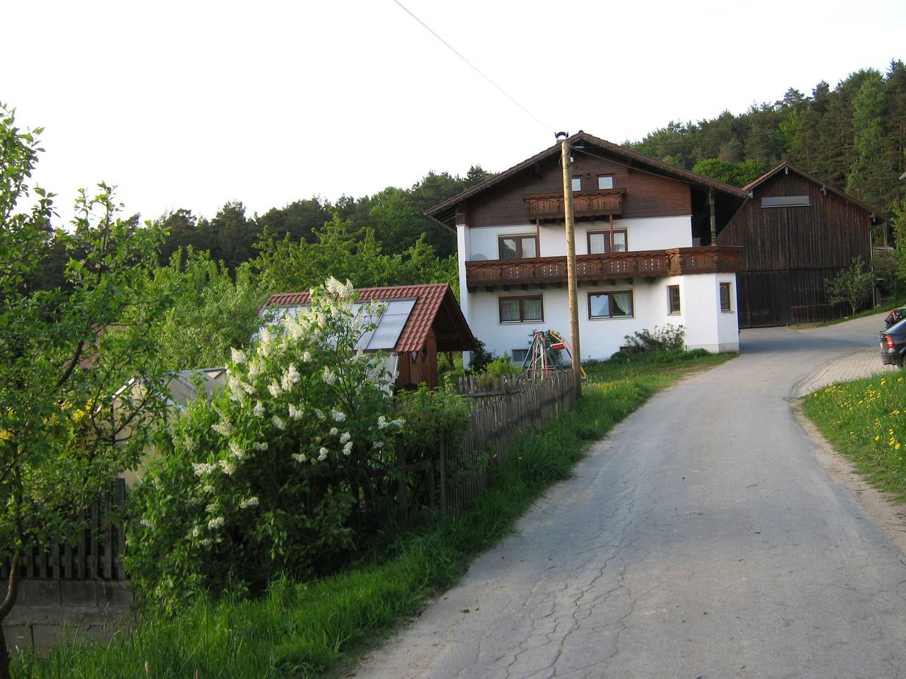Ganze Wohnung, In Zandt mit Garten und Grill in Zandt, Ostbayern