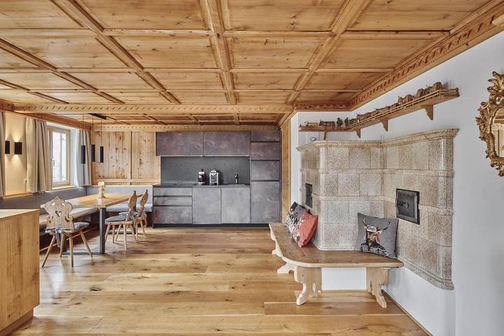 Ferienwohnung für 2 Personen, mit Terrasse und Sauna sowie Ausblick in Lech am Arlberg