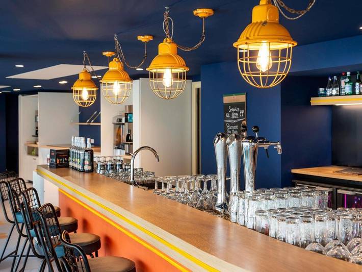 Hôtel pour 6 personnes, avec sauna et jacuzzi ainsi que jardin et piscine, animaux acceptés à Morlaix - 4