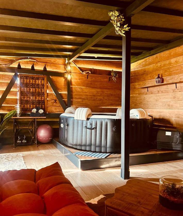 Location de vacances pour 6 personnes, avec jardin ainsi que sauna et vue à Gisay-la-Coudre - 4