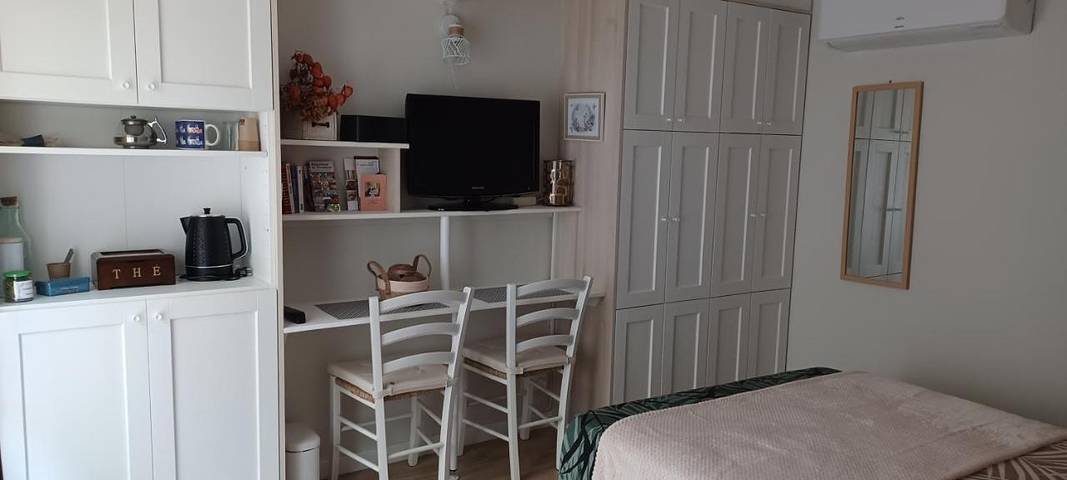 Maison d’hôte pour 2 personnes, avec vue ainsi que jardin et terrasse à Villeneuve-lès-Avignon - 3