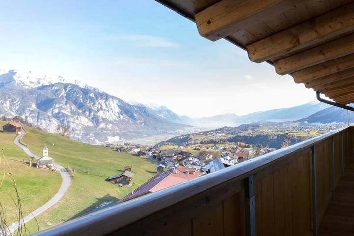 Ferienwohnung für 2 Personen, mit Ausblick in Oberperfuss - 2