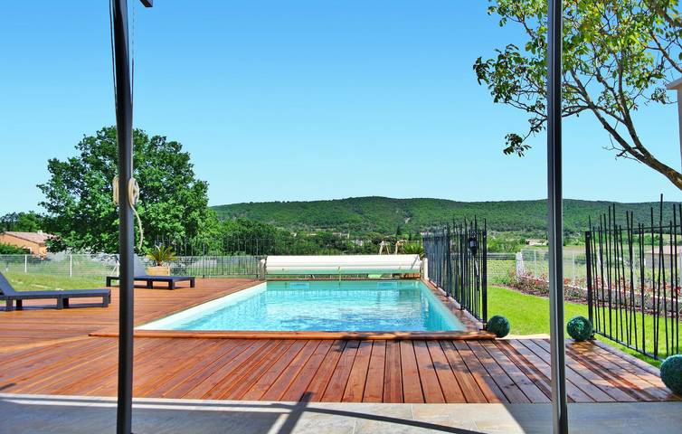 Location de vacances pour 8 personnes, avec piscine et terrasse à Lagorce - 3