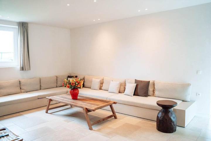 Ferienhaus für 14 Personen, mit Ausblick und Terrasse - 1