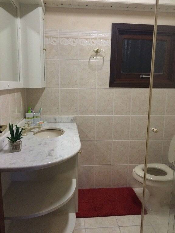 Ganze Wohnung, Schöne Aussicht! Apartment mit 2 Schlafzimmern in der Nähe der Sehenswürdigkeiten und des Zentrums. in Gramado, Rio Grande do Sul