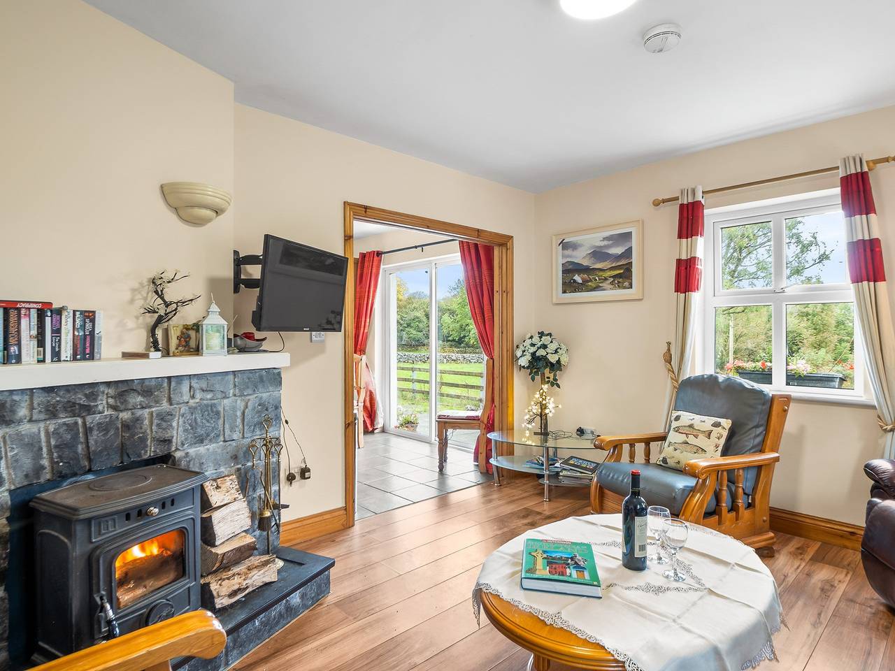Lough Mask Fishing Cottage in Neale ED, Claremorris=Swinford Municipal District