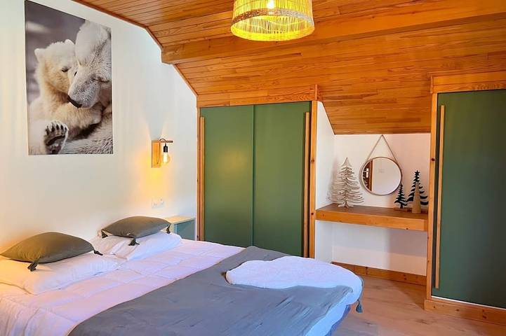 Gîte pour 12 personnes, avec Balcon et Jardin à Pelvoux - 4